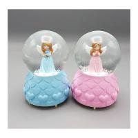 Melek Model Kar Küresi Kurmalı Büyük Boy