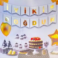 Parlak Yaldızlı Banner İyi Ki Doğdun Beyaz Gold