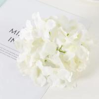 Toptan Ortanca Yapay Beyaz Çiçek 10 cm